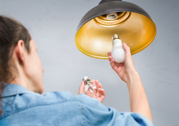 Light Bulb Replacement in Westlake