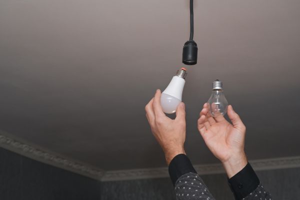 Light Bulbs Replacement in Westlake