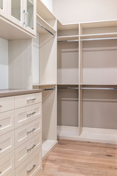 Closet Repair in Westlake