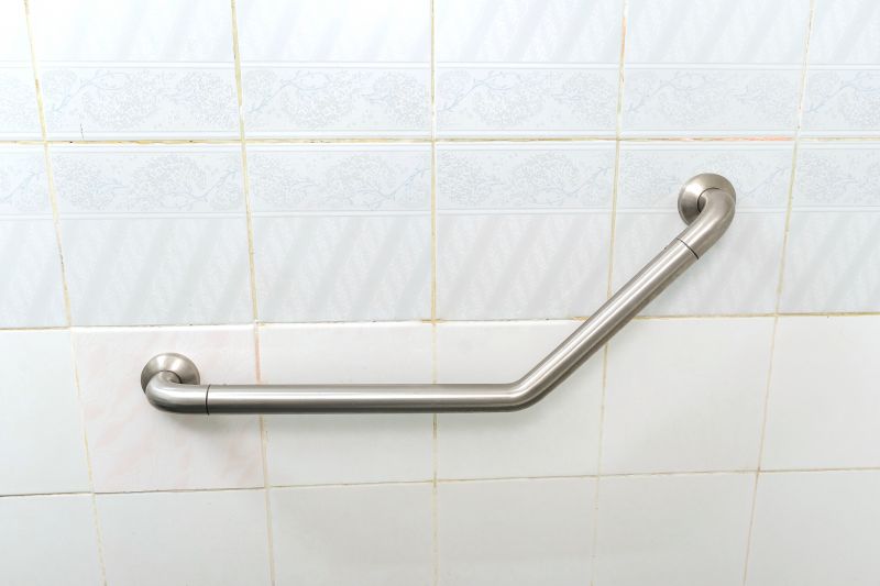 Bathroom Bars Installation