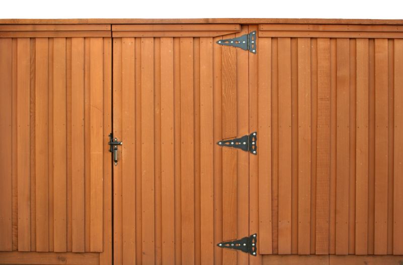 Gate Hinge Replacement