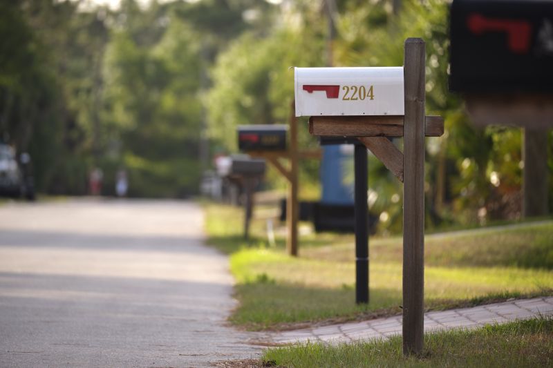 Wall Mailbox Mounting